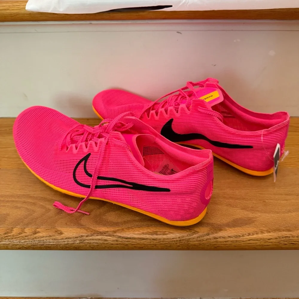 Nike Zoom Mamba 6 Mens 11.5 Hyper Pink Track Shoes DR2733-600 NWT No Spikes